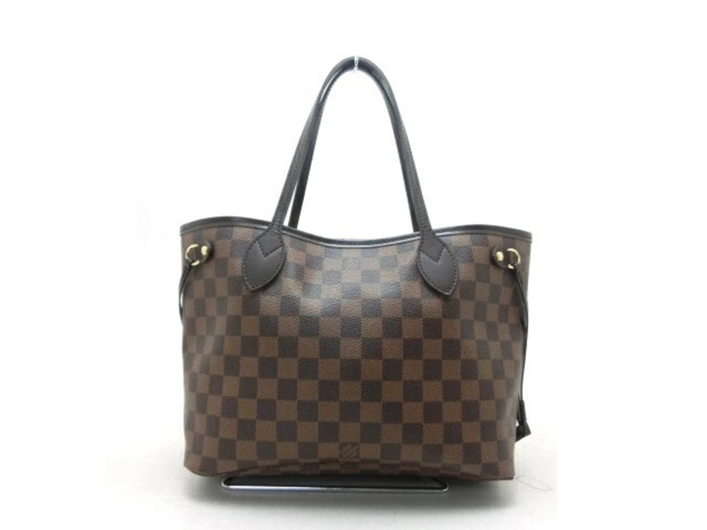 Louis Vuitton Damier Neverfull